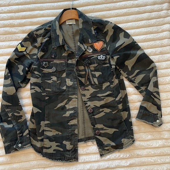 Jolt Olive Green camouflage Jacket with embellishments - Picture 2 of 7